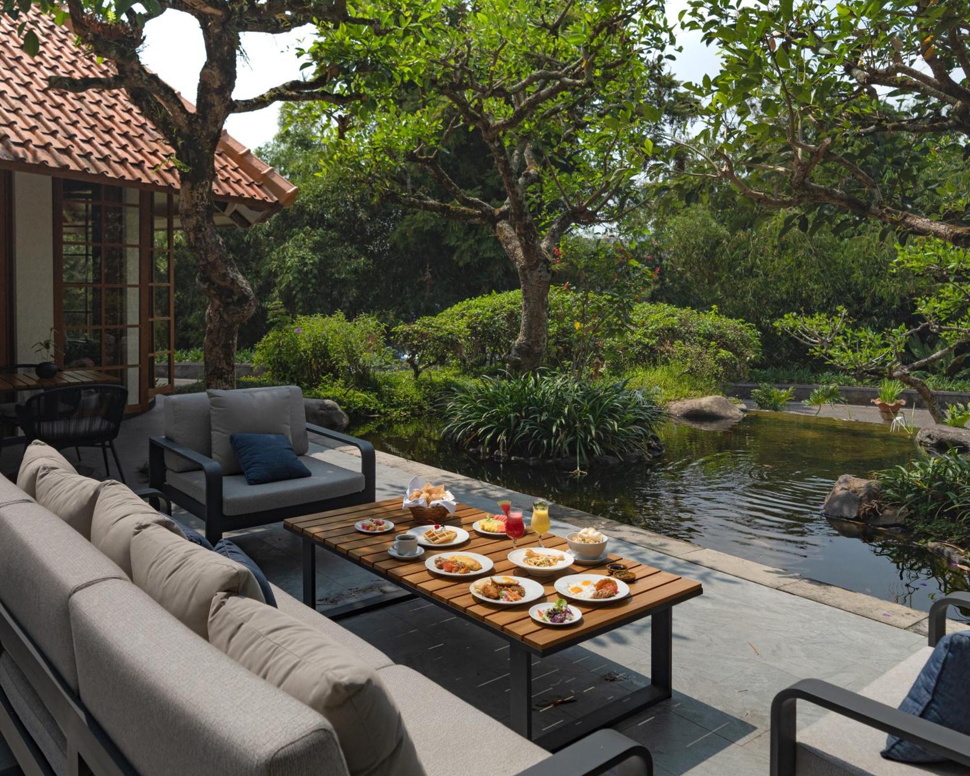 Novus Giri Resort & Spa Puncak Exterior photo