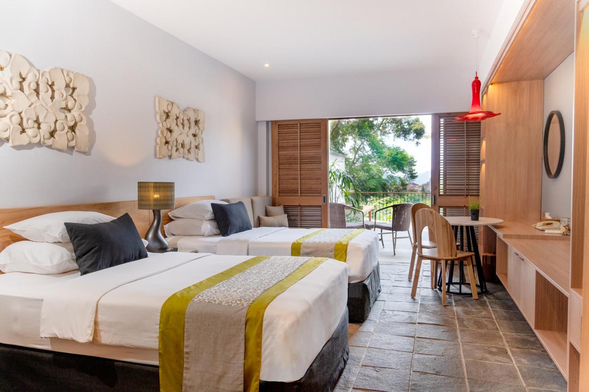 Novus Giri Resort & Spa Puncak Exterior photo